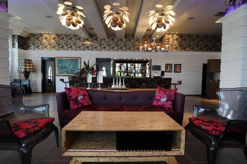 Park Hotel Катерини Экстерьер фото